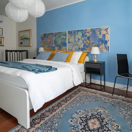 Couette-café Via Marconi