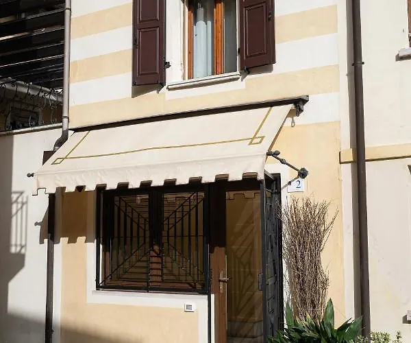 Via Marconi 3* San Vito al Tagliamento