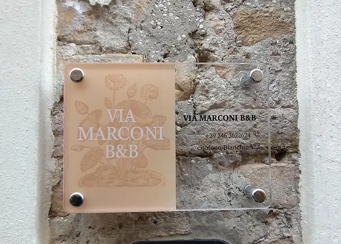 Via Marconi Panzió 3*